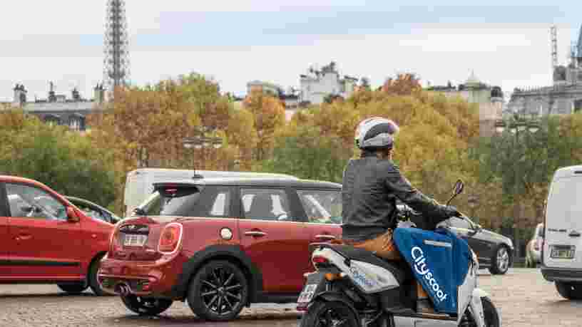 Le service de scooters en libre-service Cityscoot perturbe avec malice une conférence de presse de son rival allemand