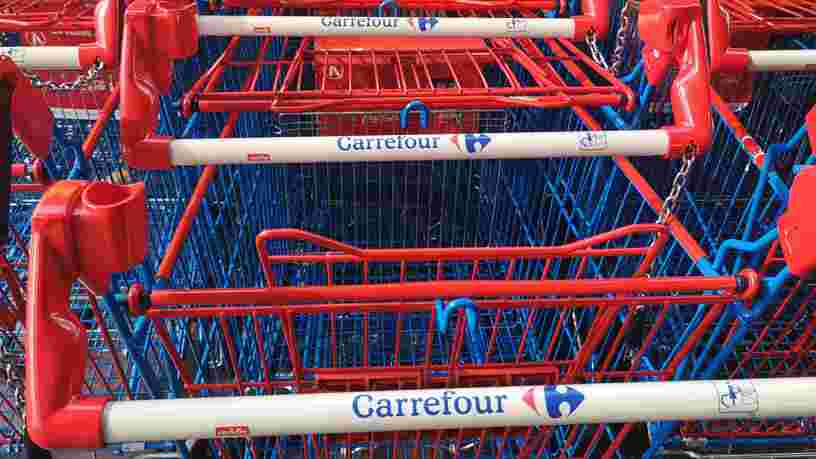 Le groupe Carrefour se relance, Leclerc ralentit sa course en février