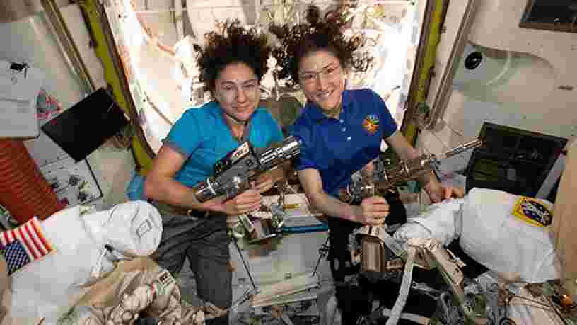 Comment suivre en vidéo la première sortie dans l'espace 100% féminine de l'histoire