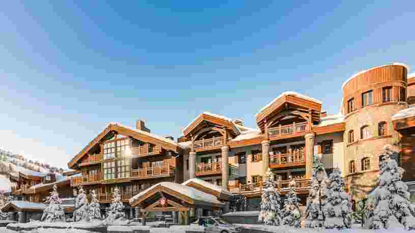 Xavier Niel possède désormais un palace à Courchevel, découvrez-le en images