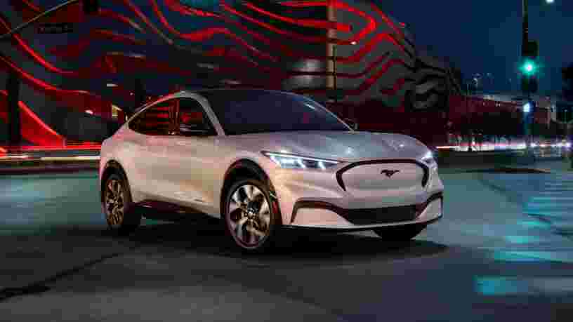 La nouvelle Mustang électrique Mach-E fait-elle le poids face au Model Y de Tesla ?