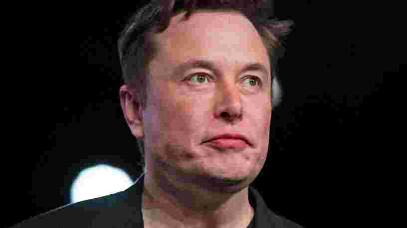 Elon Musk a vérifié sa page Wikipedia et a demandé des modifications