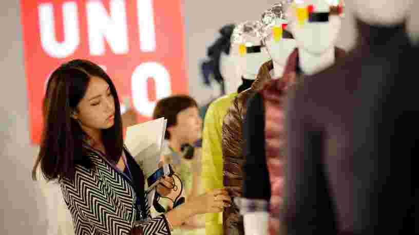 Les robots ont remplacé 90% des humains dans l'entrepôt phare d'Uniqlo et ils savent maintenant plier les t-shirts