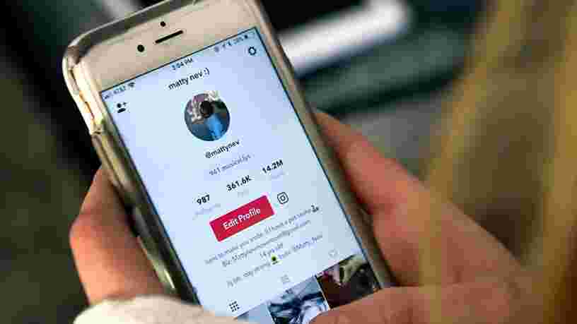 TikTok annonce que les contenus négationnistes vont être explicitement interdits sur le réseau