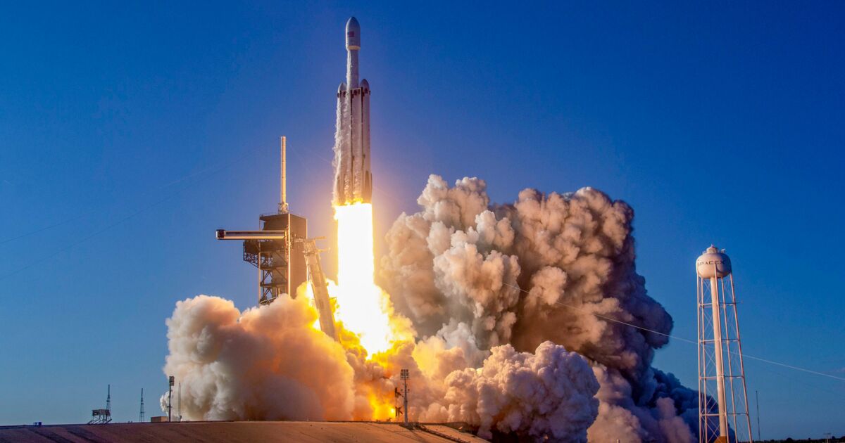Spacex Va Lancer 60 Satellites Starlink A Bord D Une Fusee Deja Utilisee 3 Fois