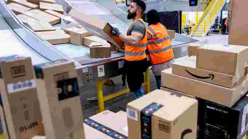 300 employés d'Amazon protestent contre leur entreprise qui ne les laisse pas parler librement de l'environnement
