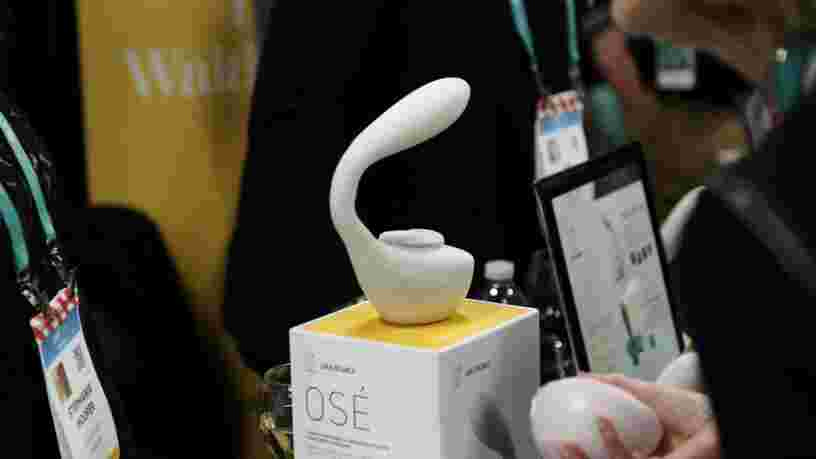Bannie l'an dernier, la startup de sextoys Lora DiCarlo revient au CES et fait changer les règles sexistes du salon