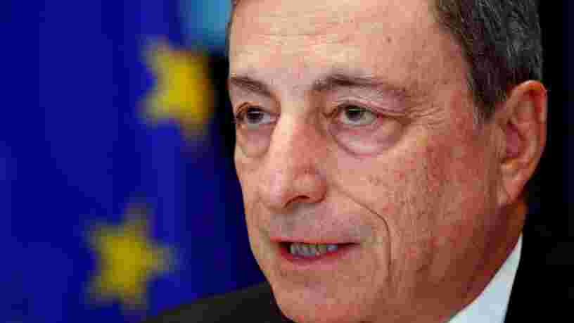 La BCE laisse sa politique monétaire inchangée pour la zone euro en dépit de perspectives économiques plus sombres