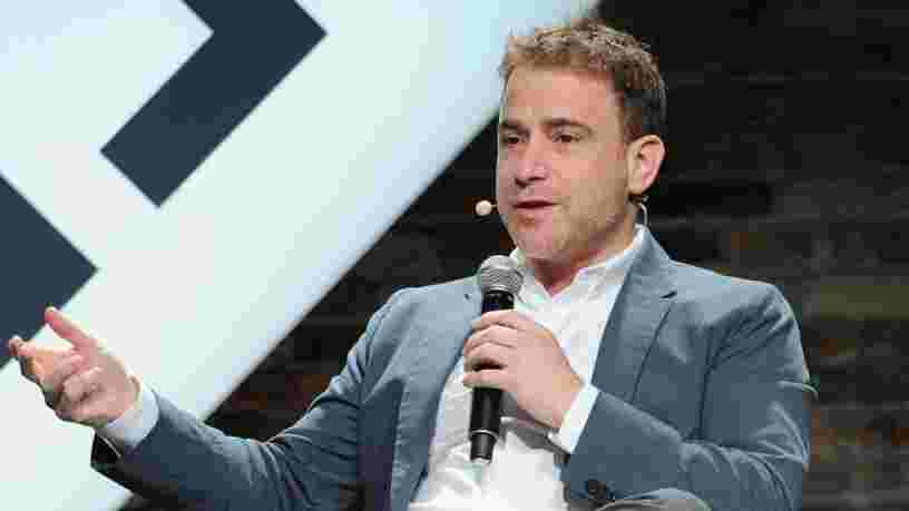 Slack vient de lever 427 M$ pour devenir une entreprise valant 7,1 Mds$ — et désormais il faut vaincre Microsoft