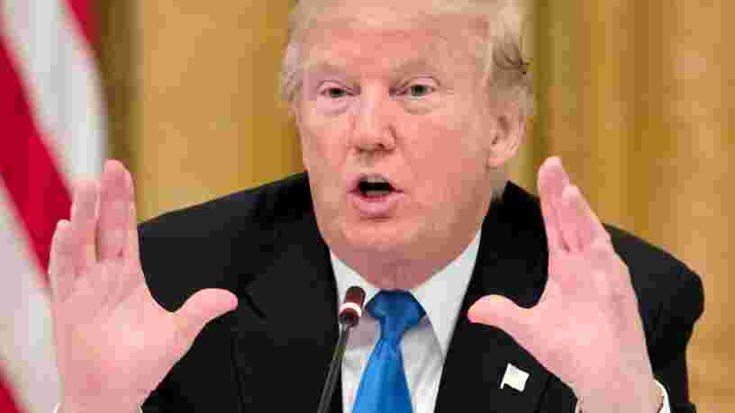 Donald Trump ne peut pas s'arrêter de tweeter sur l'ampleur de la tempête Harvey