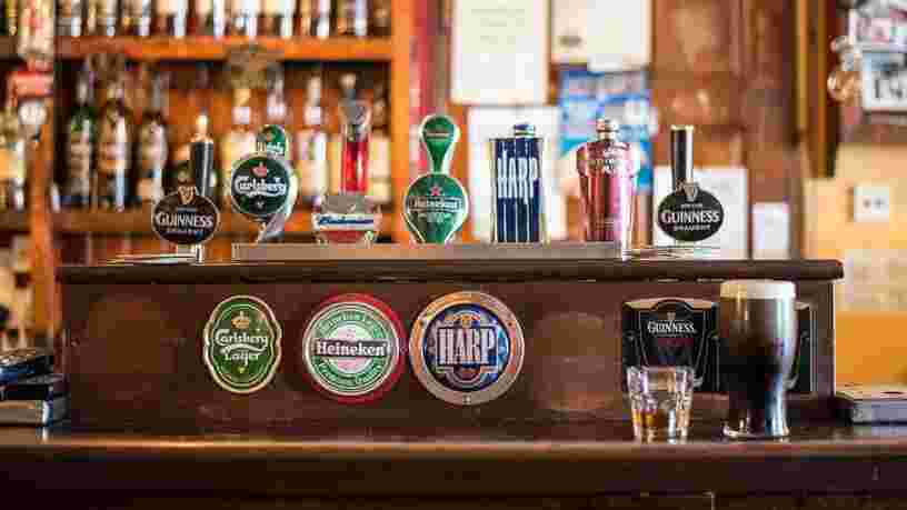 Les pubs anglais sont préoccupés par une pénurie de main d'œuvre due au Brexit