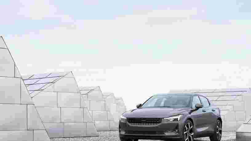 Volvo vient de dévoiler sa berline électrique rivale de la Model 3 de Tesla. Voici à quoi elle ressemble.