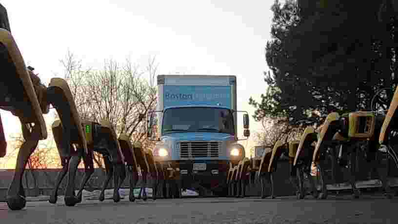 Boston Dynamics prouve que ses robots-chiens sont capables de tirer un camion dans une nouvelle vidéo