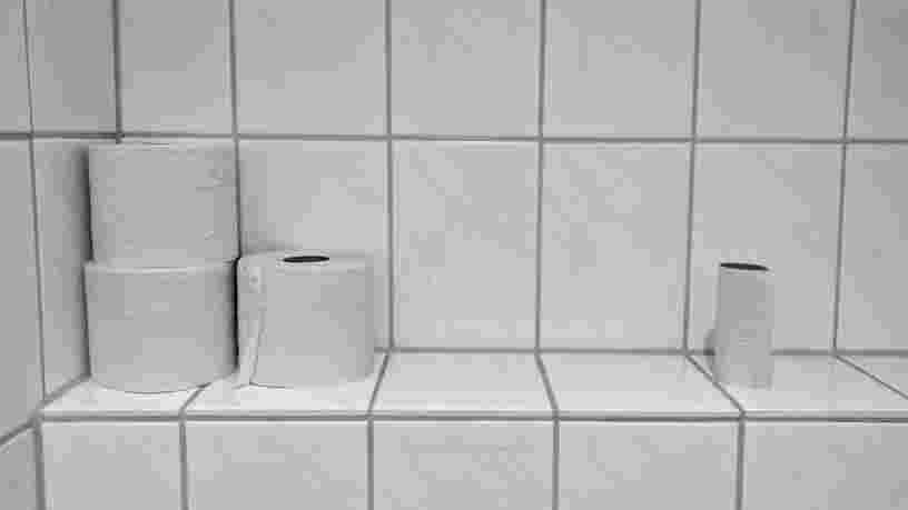 Aller aux toilettes plusieurs fois par nuit coûte des milliards à l'économie mondiale