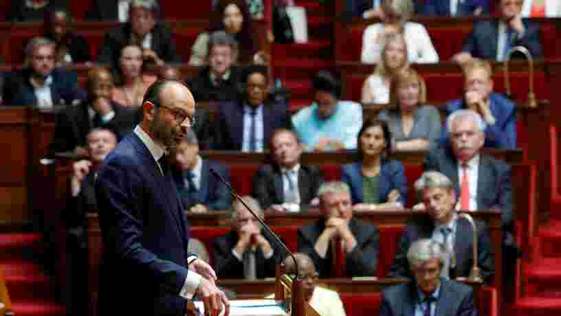 Le gouvernement est pressé de changer le code du travail — le Parlement se prépare à le laisser s’échapper