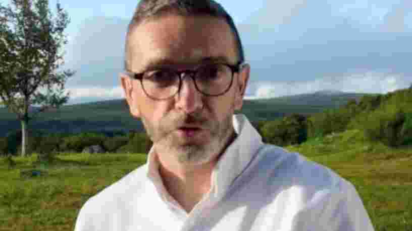 Il est le chef d'un restaurant primé par les 3 étoiles du Michelin depuis 1999 — mais il pense qu'il cuisinera mieux sans cette distinction