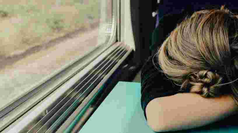 Faire la grasse matinée le week-end pourrait bien être bénéfique pour vous