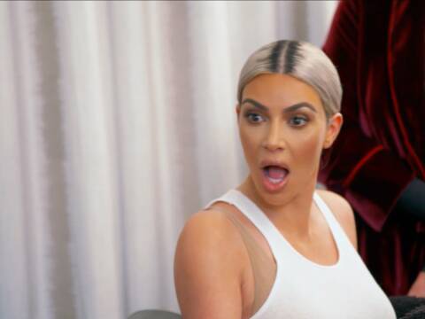 Kim Kardashian lance une ligne d'accessoires à moins de 100 Kim Kardashian lance une ligne d'accessoires à moins de 100