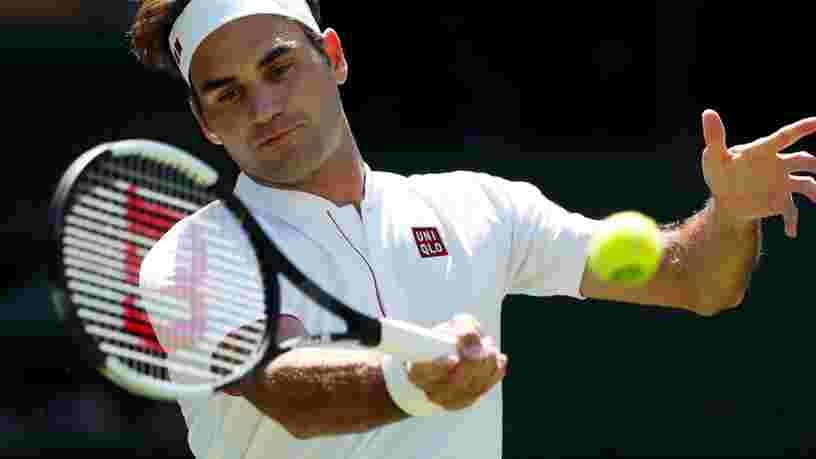 Roger Federer fait sa première apparition à Wimbledon avec un t-shirt Uniqlo