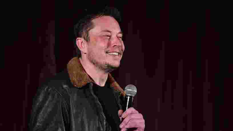 Elon Musk annonce que sa Boring Company va dévoiler son premier tunnel le 18 décembre, ainsi que des 'voitures autonomes modifiées mais entièrement légales'