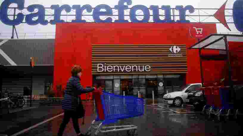 Carrefour séduit les investisseurs après l'annonce d'un vaste plan d'économies qui passe par la suppression de 2400 emplois en France
