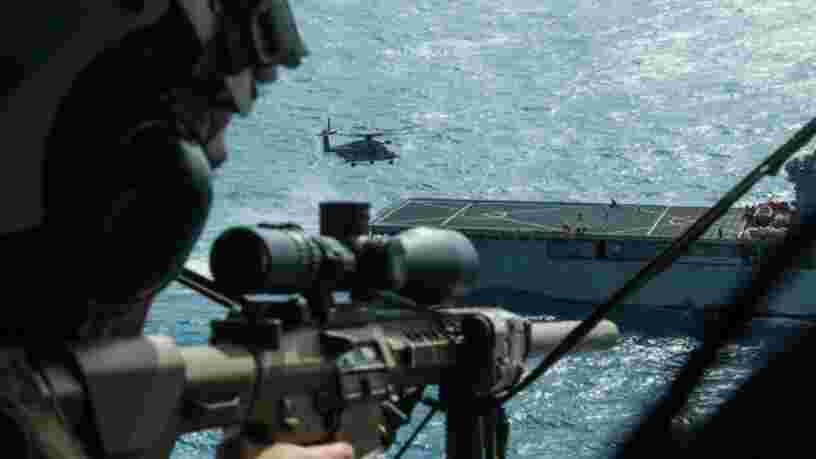 Voici comment les meilleurs snipers des Etats-Unis parviennent à viser juste depuis un hélicoptère