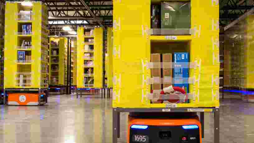 Les gens sont horrifiés par un brevet d'Amazon qui met les employés en cage — mais un dirigeant dit que même les 'mauvaises idées' sont déposées