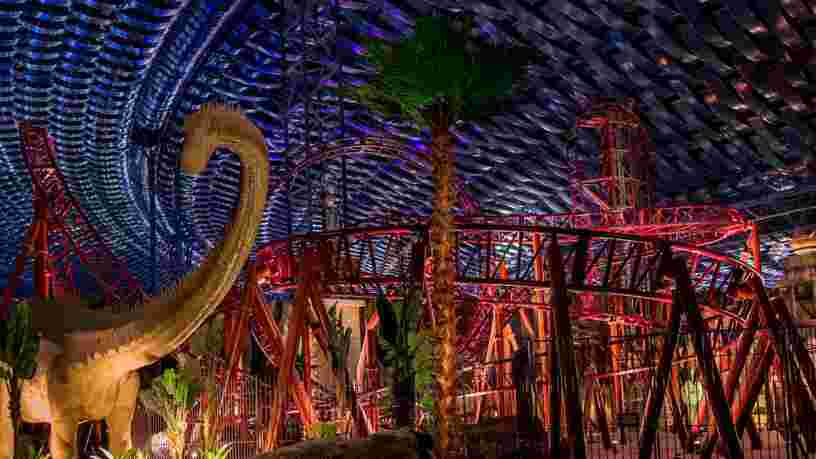 Dubaï a investi 1Md$ pour créer le plus grand parc d'attraction intérieur au monde — voici à quoi il ressemble