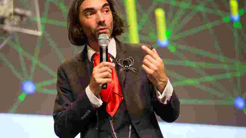 Cédric Villani a toujours la même réponse quand des jeunes lui demandent comment réussir dans la vie