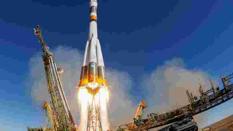 Une fusée russe Soyouz a placé 'avec succès' un satellite météorologique en orbite après l'échec retentissant de son dernier lancement