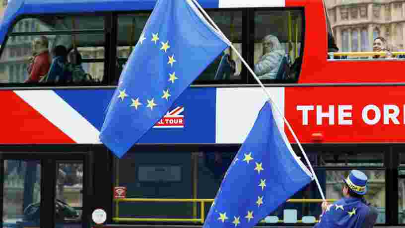 Vous aurez besoin de 2 ans et de 80 euros pour rester vivre au Royaume-Uni après le Brexit