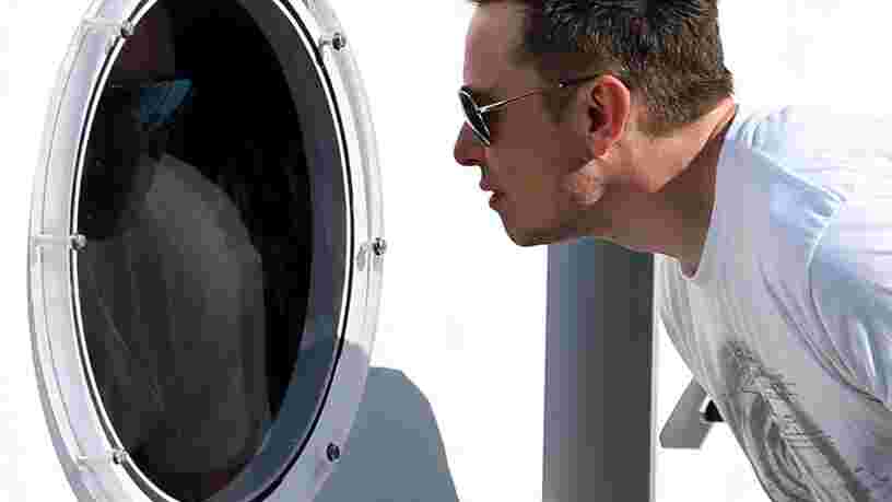 Elon Musk a dit qu'il allait 'bientôt' essayer de battre les records de vitesse de l'Hyperloop