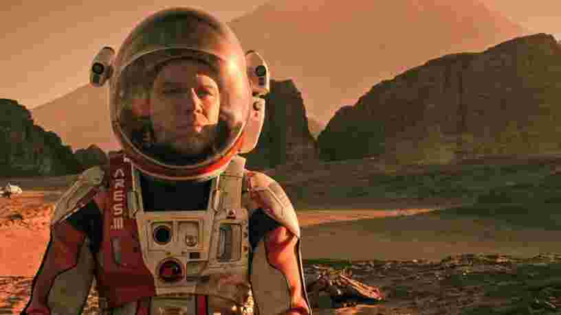 Un ex-scientifique de la NASA dit que le film 'Seul sur Mars' est tout à fait faisable' — mais la ville imaginée par Elon Musk sur Mars, c'est une autre histoire