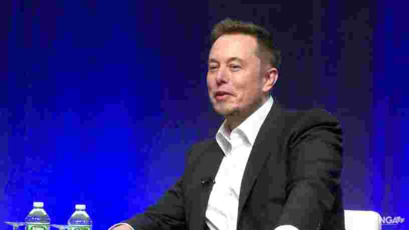 Elon Musk prédit les 3 principaux changements qui bouleverseront l'industrie automobile au cours des 20 prochaines années