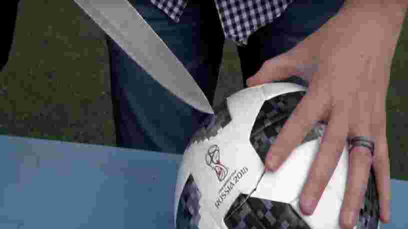 Une vidéo d'un ballon de foot coupé en 2 est l'un des clips de la Coupe du monde les plus vus sur YouTube