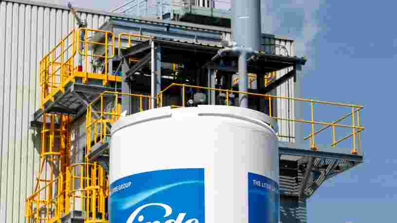 2 géants du gaz industriel fusionnent pour créer un monstre de 65 Mds $ et rivaliser avec Air Liquide
