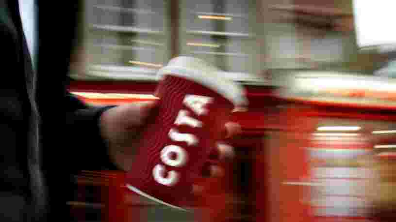 Coca-Cola devient une réelle menace pour Starbucks après avoir racheté l'une des plus grandes chaînes de cafés en Europe pour 5,1 Mds$