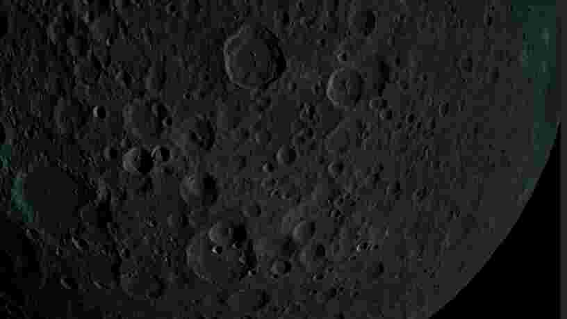 Des spectaculaires photos de la face cachée de la Lune ont été envoyées par la sonde israélienne