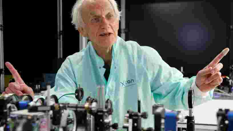 Le Français qui a reçu le prix Nobel de physique 2018 raconte que la découverte pour laquelle il a été récompensé est partie d'un accident