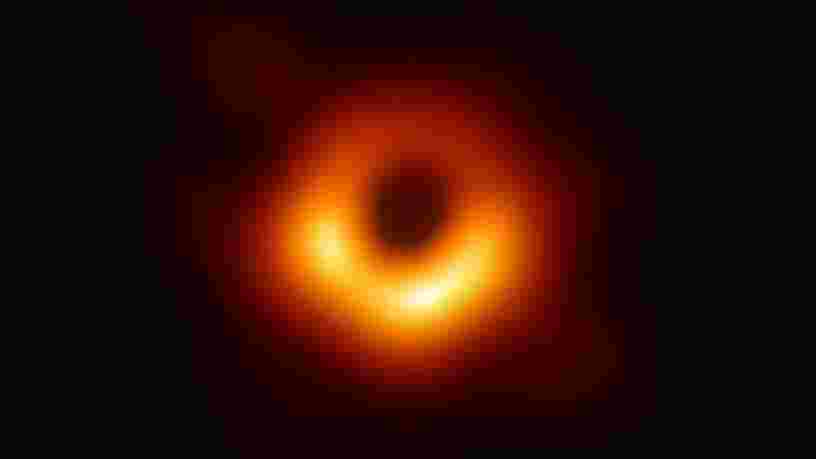 La première image d'un trou noir supermassif a été dévoilée par les scientifiques