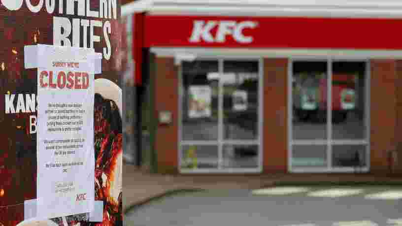 Des Anglais furieux dénoncent KFC à la police parce que ses restaurants sont à court de poulet