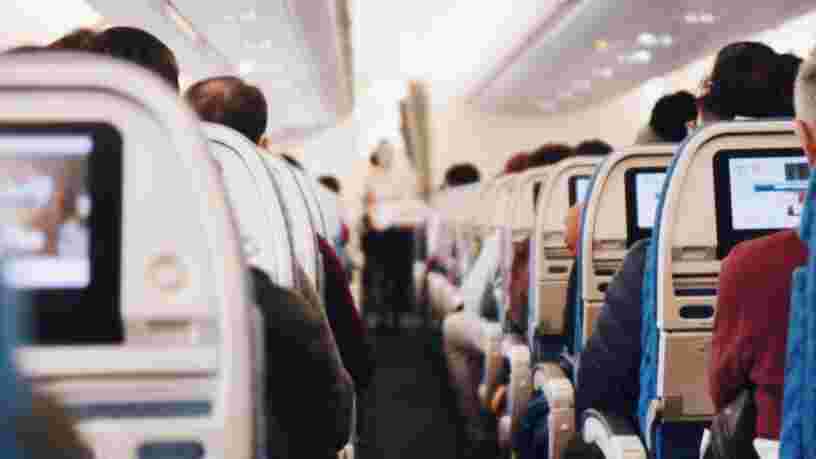 9 choses que les hôtesses de l'air et stewards détestent que vous fassiez