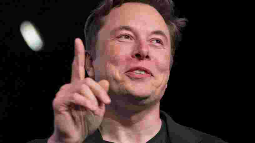 Elon Musk assure qu'il sera 'bientôt' possible de regarder Netflix et YouTube dans une Tesla