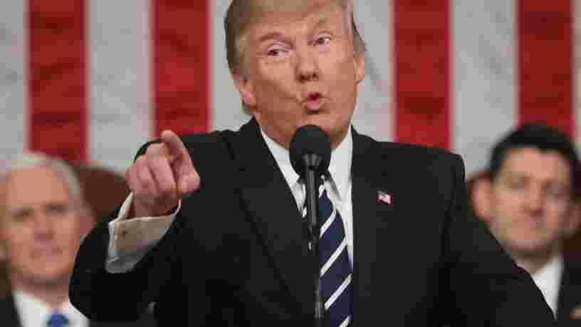 'L'Amérique d'abord' arrive à Washington à l'occasion de la première allocution de Donald Trump au congrès