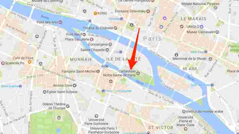 Un policier a été agressé sur le parvis de Notre-Dame à Paris