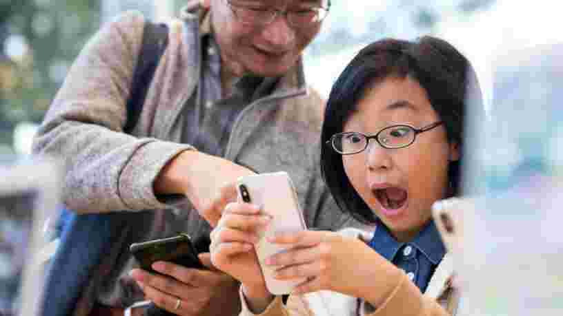 Il existe un clavier d'iPhone caché avec pleins d'adorables smileys — voici comment l'activer