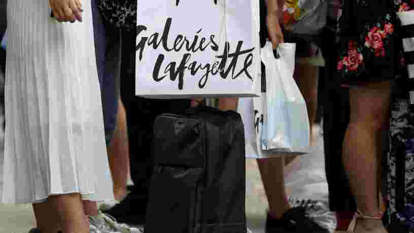 Les Galeries Lafayette rachètent La Redoute, une autre marque iconique qui a abandonné son fameux catalogue papier pour devenir un site e-commerce rentable