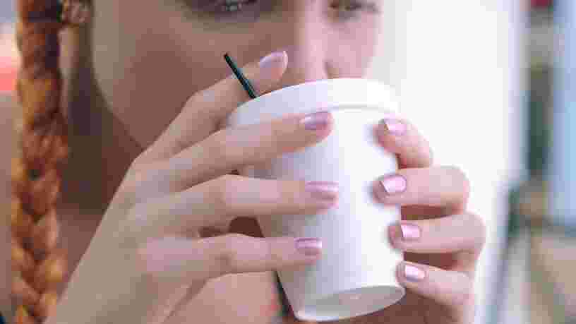 Adeptes des tisanes détox, des jus antioxydants ou des produits anticancer, méfiez-vous, c'est sans doute du vent