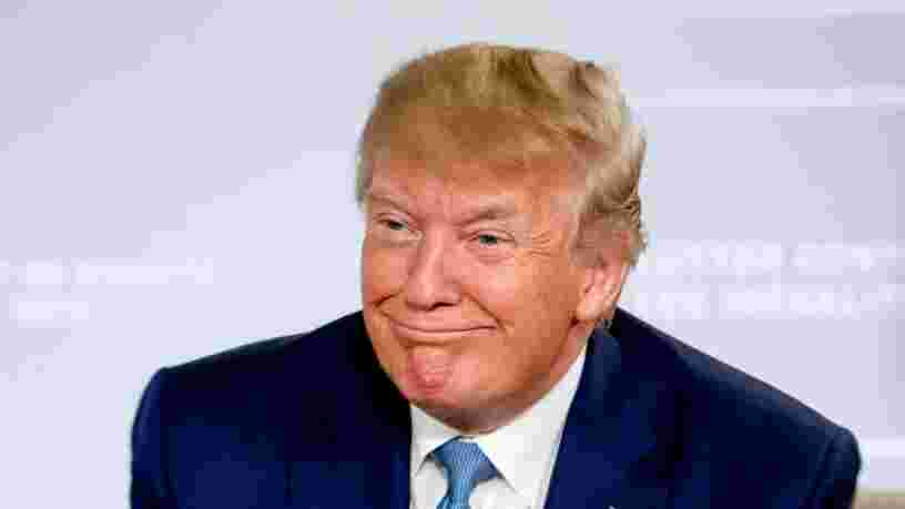 Donald Trump a suggéré d'envoyer des bombes nucléaires pour arrêter les ouragans