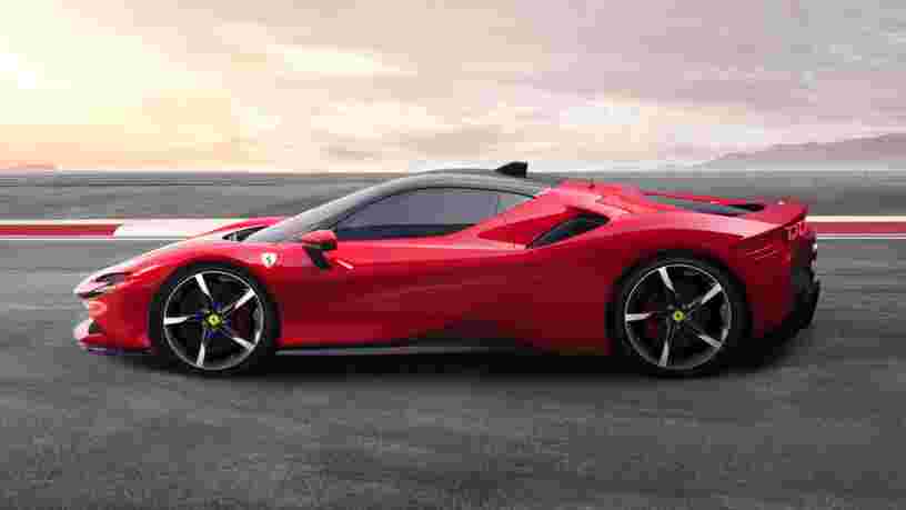 Voici pourquoi la SF90 Stradale est la plus puissante Ferrari jamais conçue